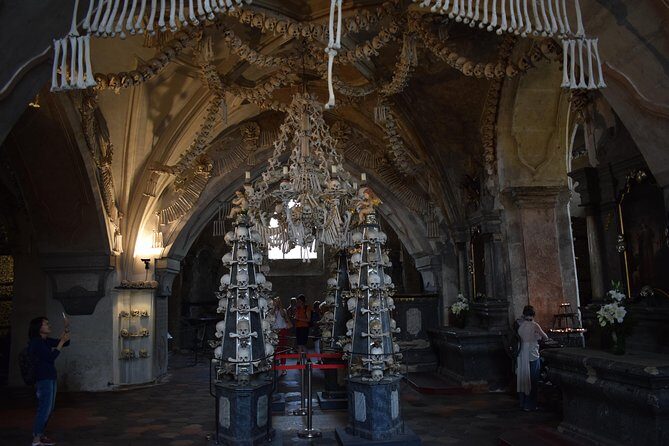Kutna Hora Half-Day, Incl. the Bone Church & St.Barbara Cathedral - Who Should Consider This Tour?