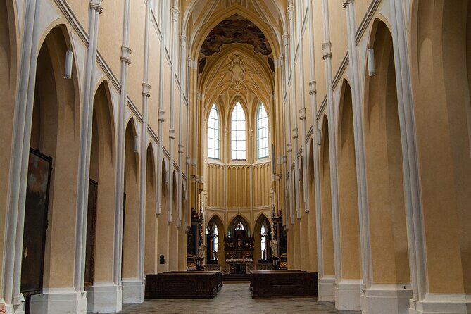 Kutna Hora Private Day Trip from Prague by Train - FAQ