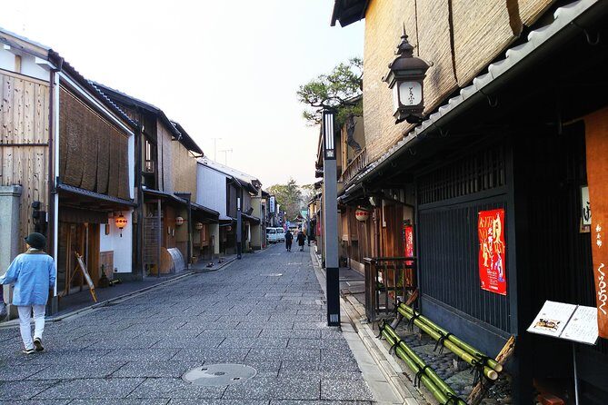 Kyoto Early Riser Platinum One-Day Walking Tour - Authentic Experiences Highlighted by Reviewers