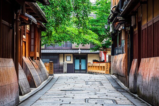Kyoto Geisha District Walking Tour in Gion - Final Thoughts: Who Will Love This Tour?
