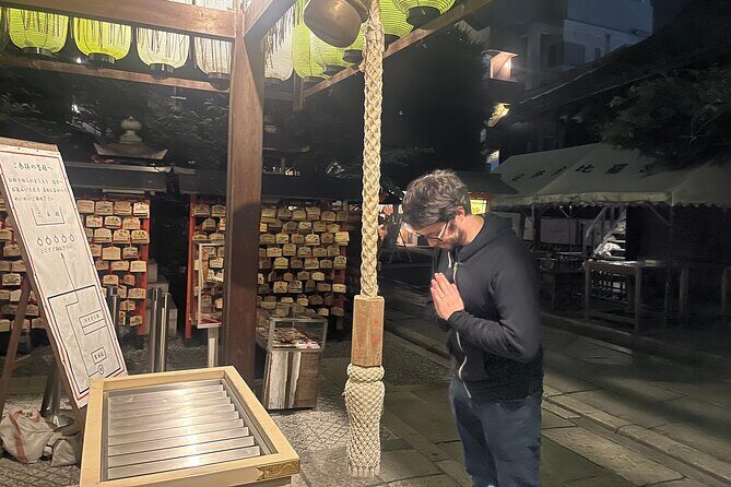 Kyoto: Gion Magical Night Walking Tour - Exploring Gion After Dark: What to Expect