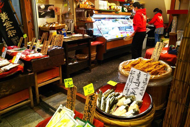 Kyoto Imperial Palace and Nijo Castle Walking Tour - Practical Tips for Participants