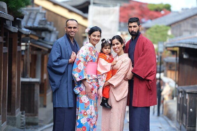 Kyoto Kimono Rental mimosa for Families - Considerations and Tips