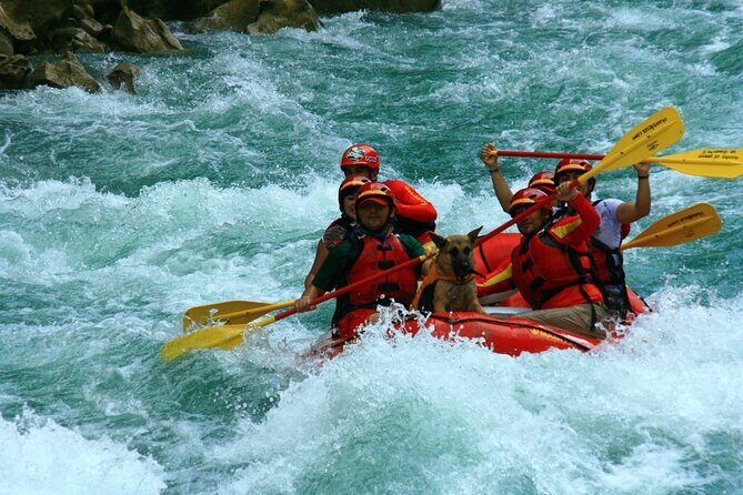 La Bocana Whitewater Rafting Experience: Medium Difficulty - Who Should Consider This Tour?