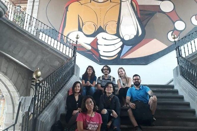 La Catrina & Muralism: Diego Riveras Legacy & Frida Kahlo - Exploring the Heart of Mexico City’s Murals