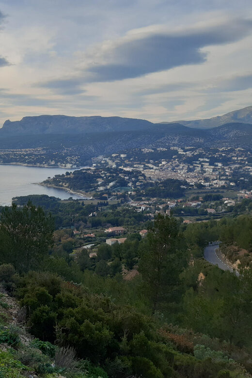 La Ciotat: Calanques National Park Guided Hike - Exploring the Calanques National Park with a Guide
