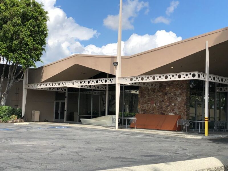 LA: East San Fernando Valley Guided Film Locations Tour - Who Should Consider This Tour?