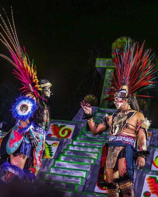 La Llorona, Live Show in the Canals of Xochimilco. - The Balance of Pros and Cons