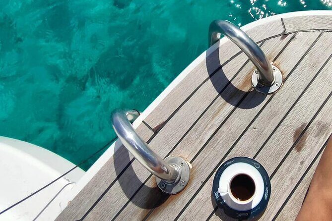 La Maddalena Archipelago Tour with Motorboat DC12 - Frequently Asked Questions