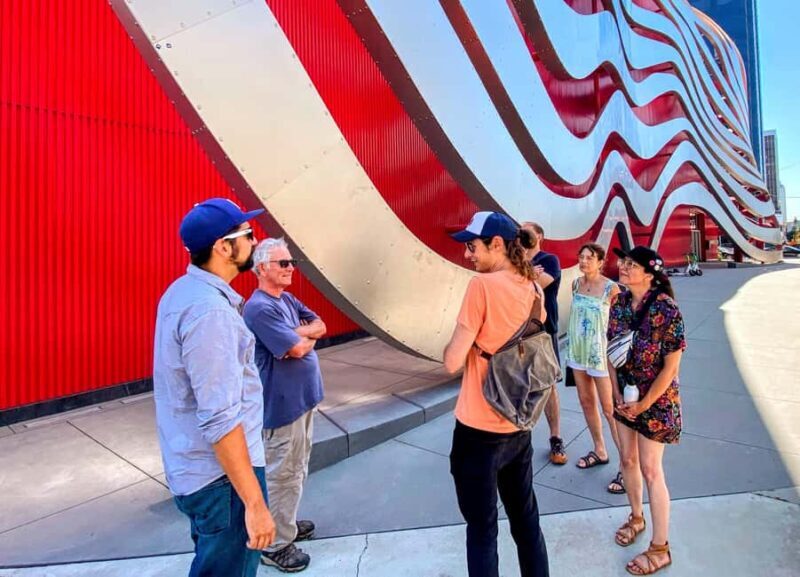 LA: Museum Row Tour The Fast & The Fossilized on Wilshire - Key Points