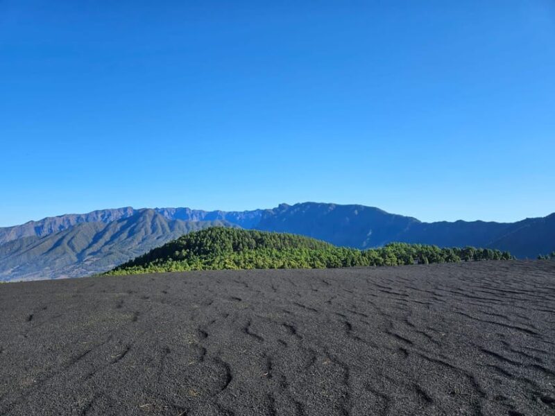 La Palma: Tour to the new Tajogaite volcano 360º. - The Sum Up