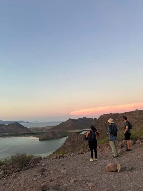 La Paz: Balandra Bay Sunset Hike with Guide & Snacks - Authentic Feedback from Participants