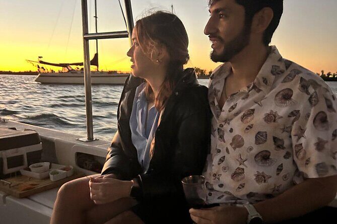 La Paz Mexico Sunset Cruise with Local Guides : small group - Is It Worth the Price?