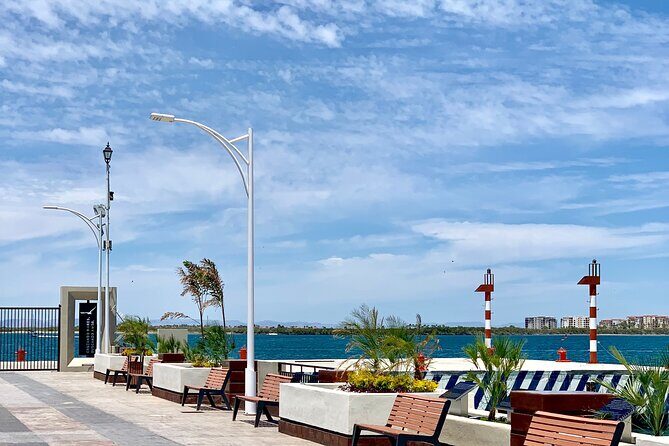 La Paz Tour, Historical City, Beach, Colonial and Beautiful scenery on the way! - A Quick Visit to Hotel California