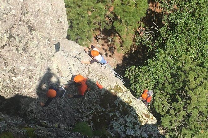 La Pirámide Park // VIA FERRATA, RAPPEL, ZIPLINE - Who Should Consider This Tour?
