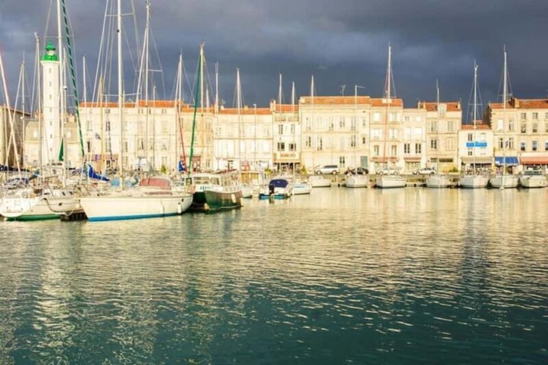 La Rochelle : Private Custom Walking Tour With a Local Guide - Key Points