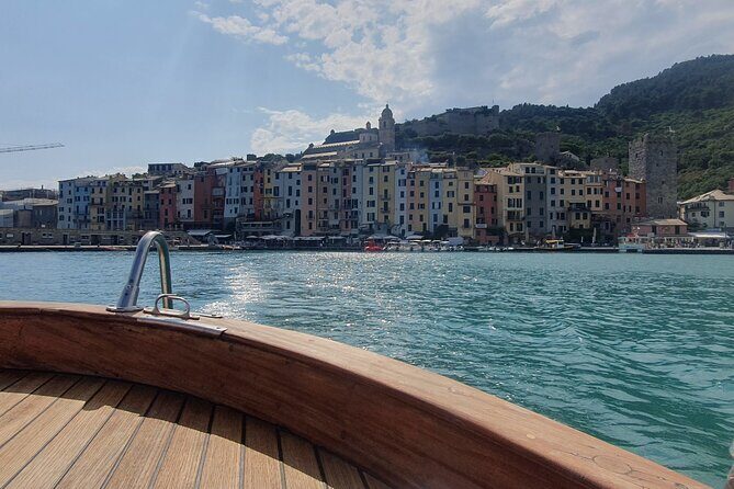 La Spezia and Portovenere Golfo dei Poeti Daily tour Shared - The Vessel and Its Comforts
