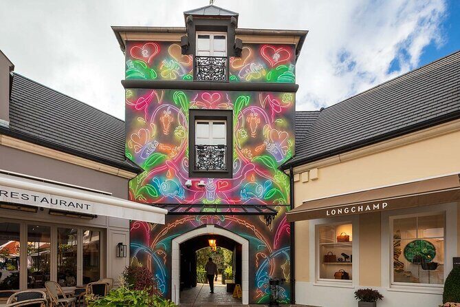 La Vallée Village - Parisian Relaxation Shopping Spot - Private Tour - An In-Depth Look at the Experience