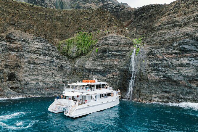 Lady Kailani Luxury Catamaran: Na Pali Morning Snorkel Tour - Key Points