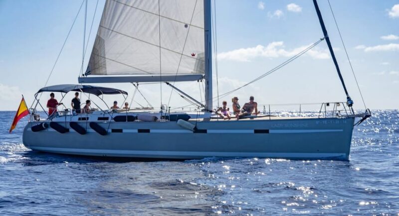 Lady Sunshine Luxury Boat Private Tour, 2, 4 or 8 hours - Who Should Consider This Tour?