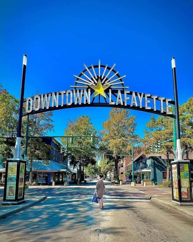 Lafayette: Cajun History & Folklore Walking Tour - Key Points