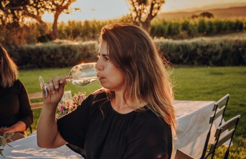 Lagoa: 2.5-Hour Vineyard Dinner with Winetasting - FAQ