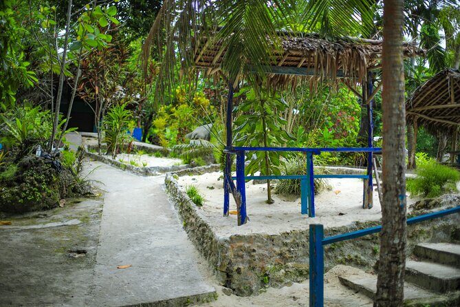 Lagoon Bliss Cultural Village and Hideaway Snorkeling Escape - Transportation, Timing, and Group Dynamics