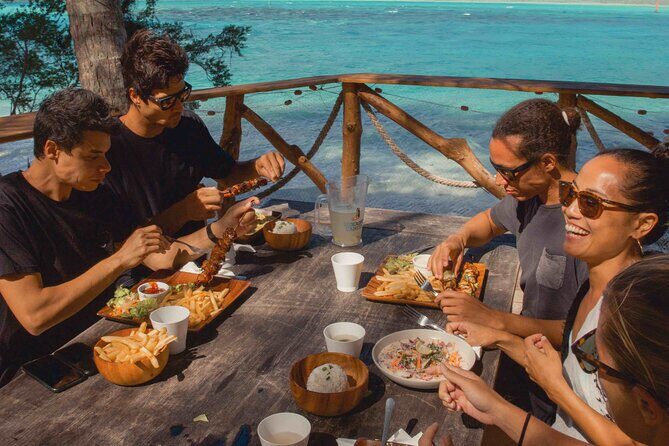 Lagoon Tour in Moorea in Small Group with Lunch - Key Points