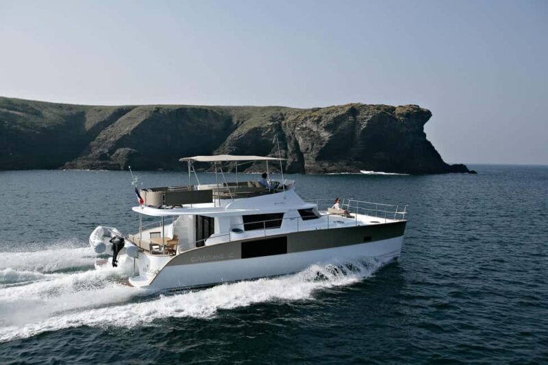 Lagos: Algarve Coast Catamaran Cruise Sightseeing - The Experience in Practice