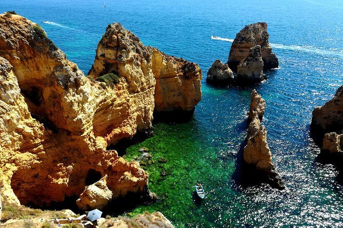 Lagos and Sagres Premium - Shared small group > VTours Algarve - A Detailed Look at the Lagos and Sagres Premium Tour