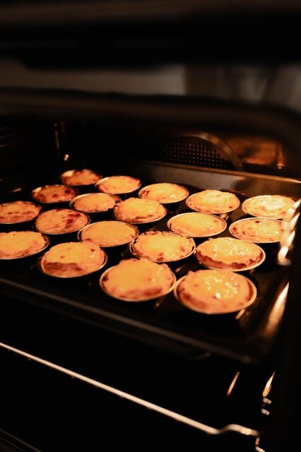 Lagos: Bake Pastel de Nata Class in Lagos, Algarve - Who Should Book This Class?