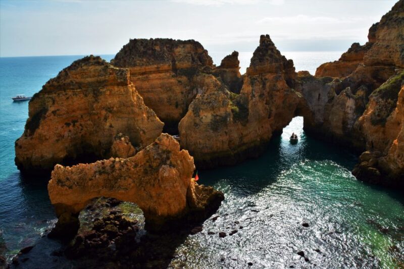 Lagos: Boat tour Ponta da Piedade with local guides - The Experience in Detail