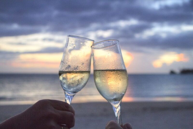 Lagos Catamaran Cruise to Ponta da Piedade & Praia da Luz - The Sum Up