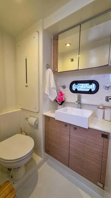 Lagos: Private Catamaran Cruise with Drinks and Snacks - Who Is This Tour Best For?