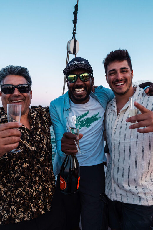 Lagos: Sunset Sail aboard a Traditional Boat with Prosecco - Key Points
