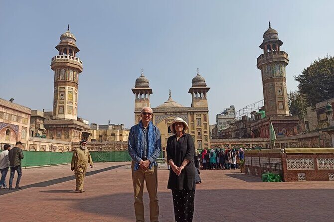 Lahore City, Fort, Museums and Walled City Exploration Tour - A Thorough Exploration of the Lahore Tour Experience