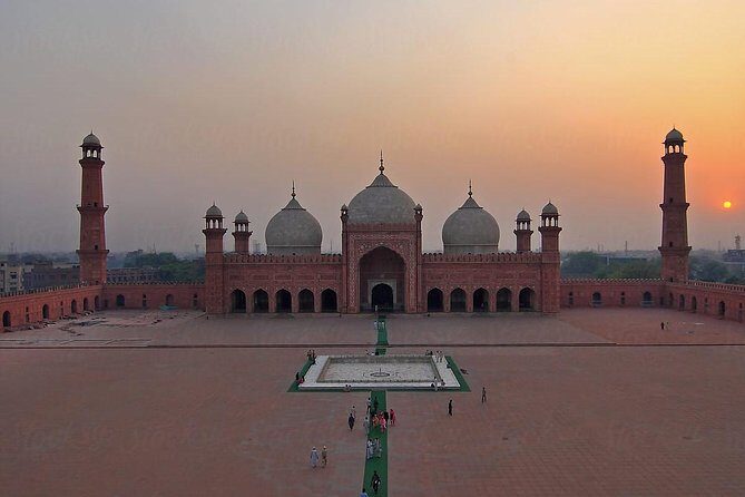 Lahore Guided Tours - Exploring Lahore Through the Guided Tour Lens