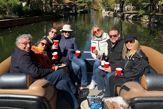 Lake Austin Sunset Boat Ride - The Authentic Austin Vibe