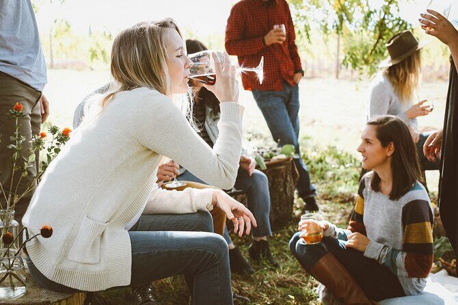 Lake Country Casual Experience - Exploring the Lake Country Casual Experience