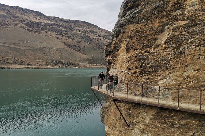 Lake Dunstan Cycleway with E-Bike hire and Shuttle service - An Honest Look at the Lake Dunstan Cycleway Experience