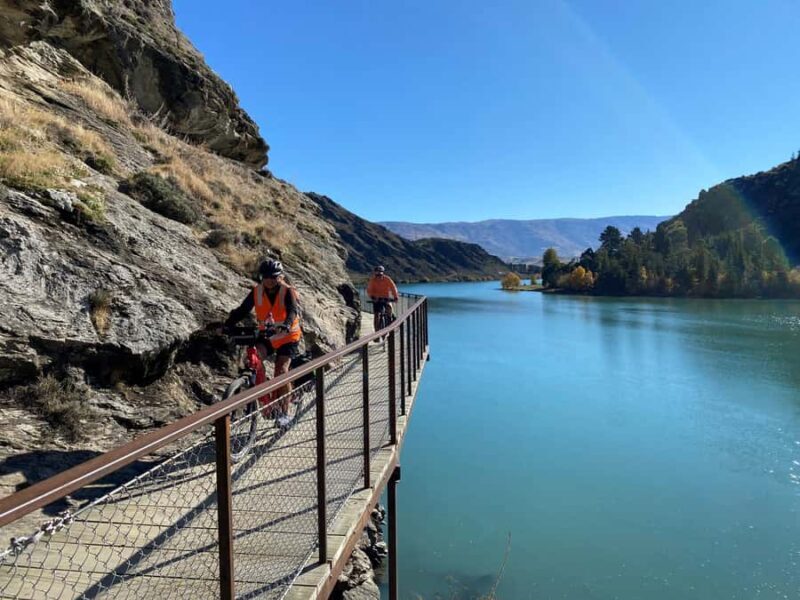 Lake Dunstan Trail eBike Adventure (inc Shuttle) - Key Points