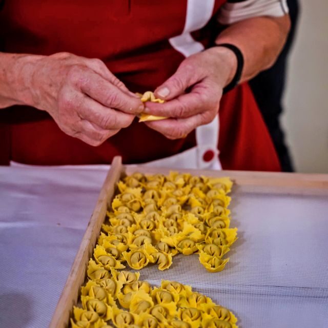 Lake Garda: E-bike Rental - Exploring Lake Garda on Two Wheels: An In-Depth Look