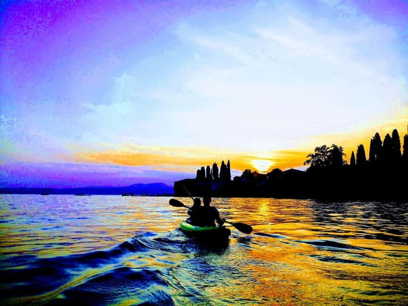 Lake Garda: Sunset Canoeing Tour to Punta San Vigilio - What’s Included and What You Should Know