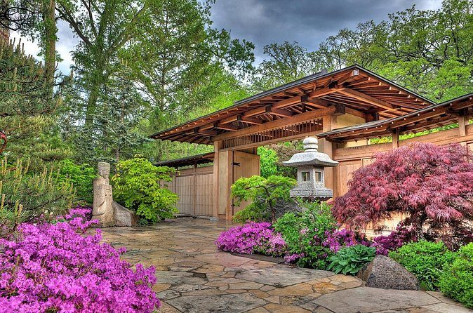 Lake Geneva, Anderson Japanese Gardens 1 Day Tour From Chicago - Who Should Consider This Tour?