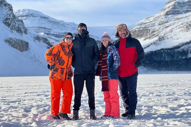 Lake Louise Emerald Lake& Peyto Lake 3 lakes tour from Calgary - Transportation & Group Size