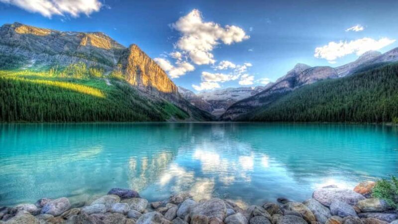 Lake Louise & Emerald/Moraine Lake Half Day Tour from Banff - Who It’s Perfect For