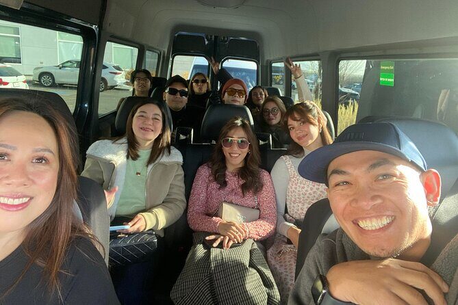 Lake Louise: Hassle-Free Private Transfer to Calgary YYC Airport - Luggage Assistance and Comfort