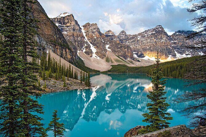 Lake Louise, Moraine Lake, Banff Tour from Calgary/Canmore/Banff - Practical Tips for Travelers