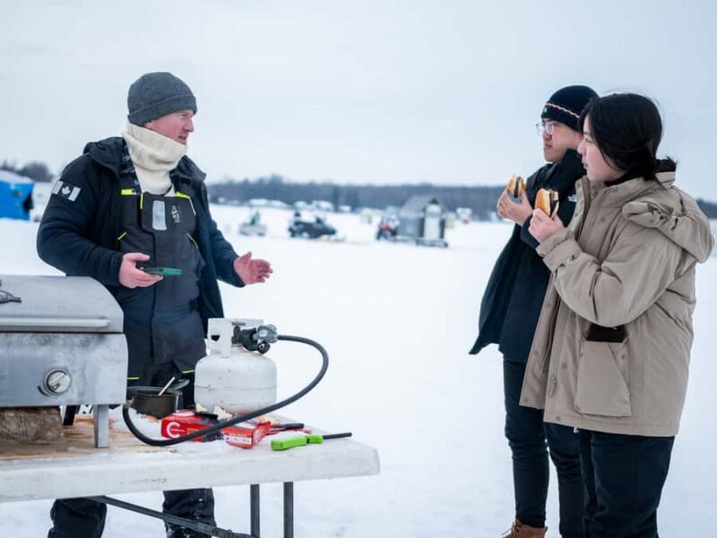 Lake Simcoe: Ice fishing experience - Authenticity and Reviews
