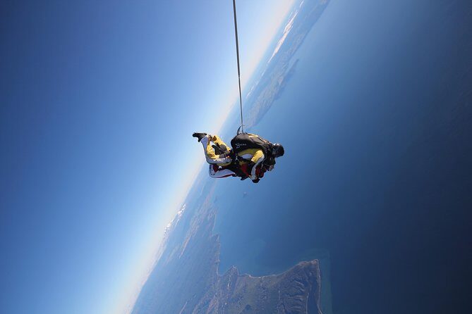 Lake Taupo 12,000-Foot Tandem Skydiving - An Honest Look at the Experience
